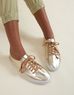 Tenis-Frase-Via-Mia---Ouro-Light-