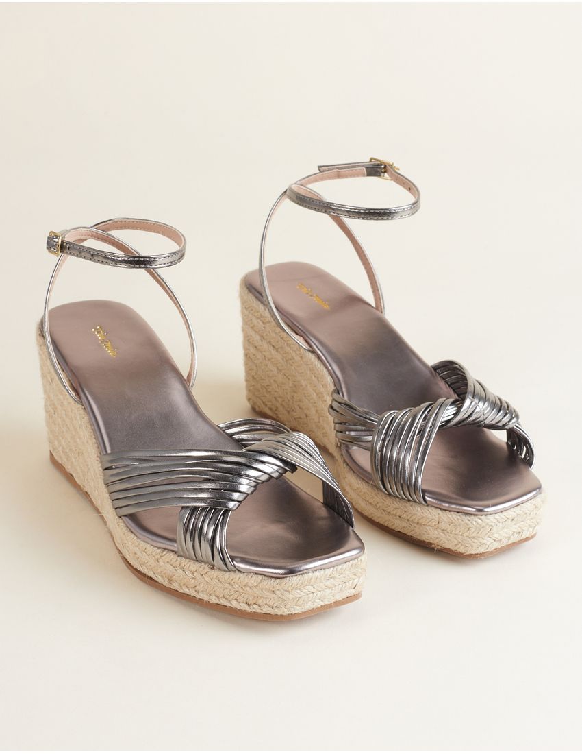 001000902040043_2-PT-0597