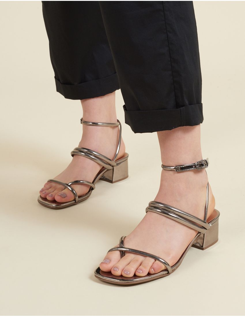 001002001950043_1-SM-0370