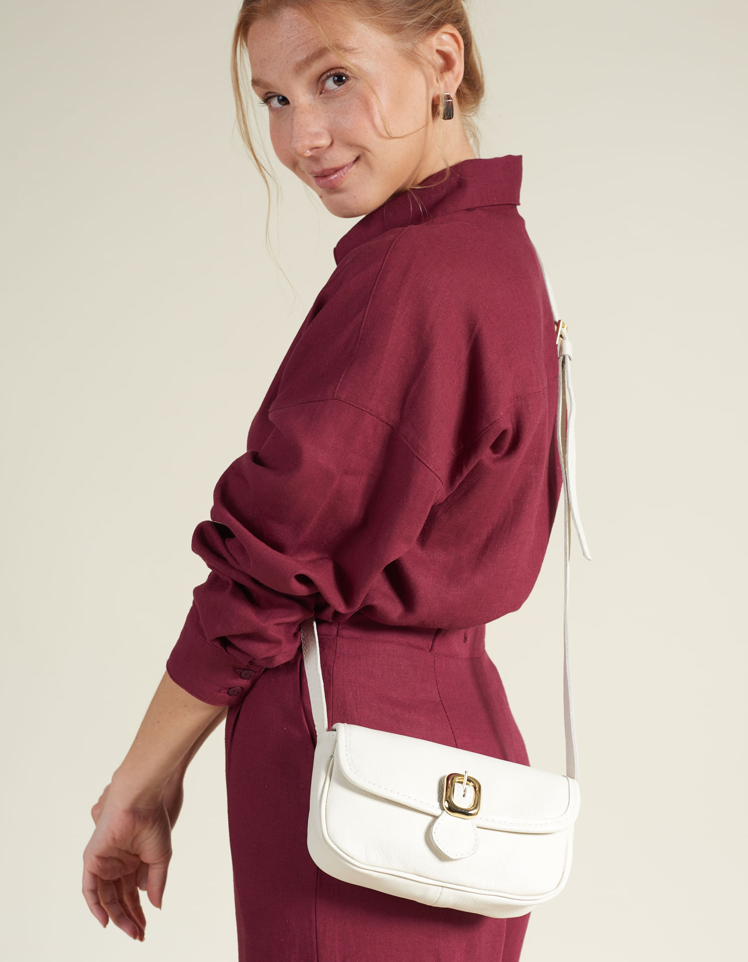 Bolsa Pequena Couro Fivela Bold - Off White