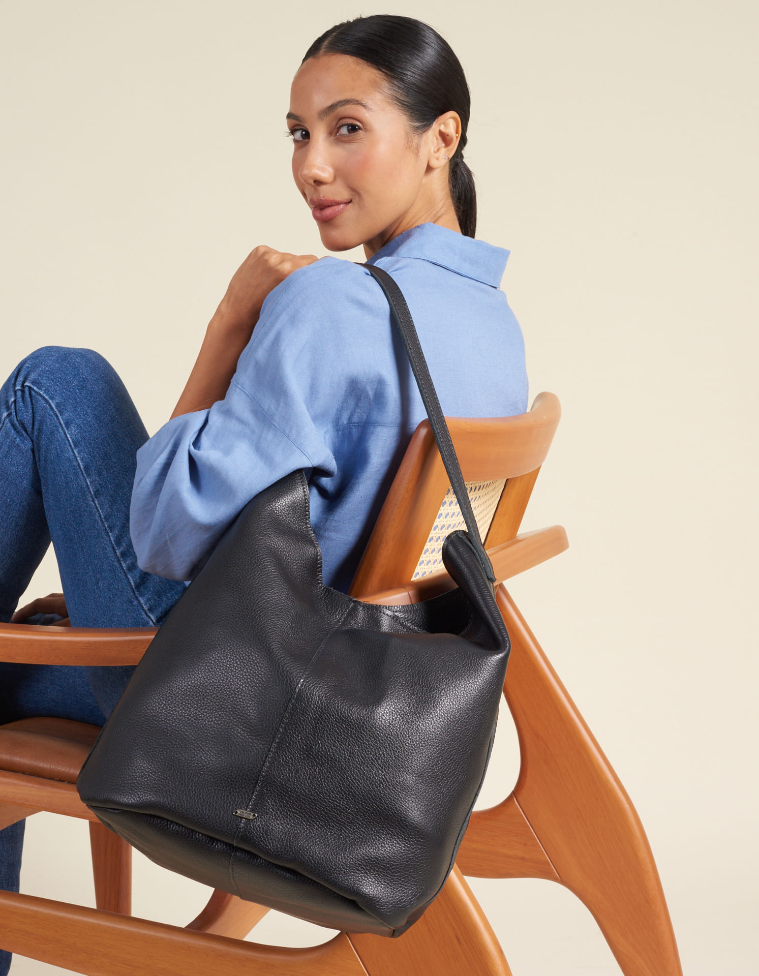 Bolsa Grande Couro Via Mia - Preto