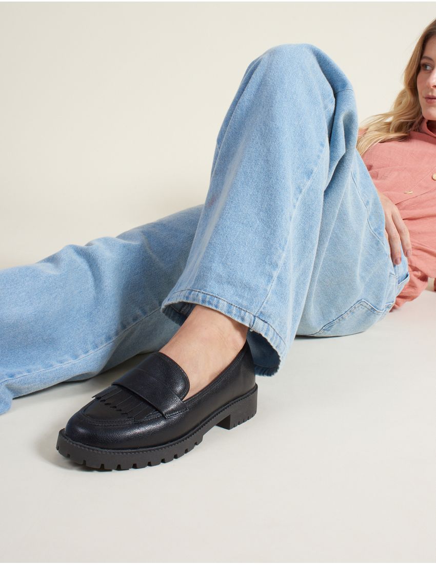 001000401380001_1-MC-0479