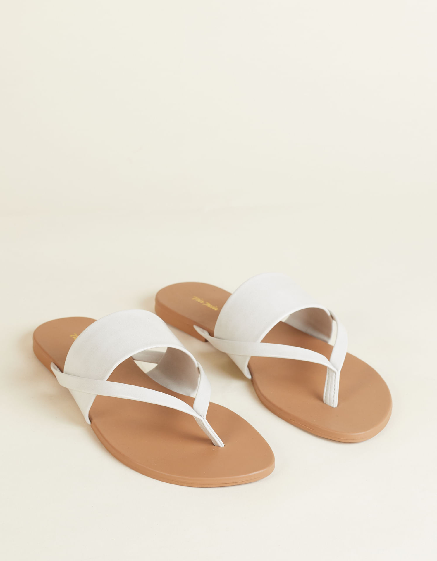 Rasteira Soft Tiras Enceradas - Off White