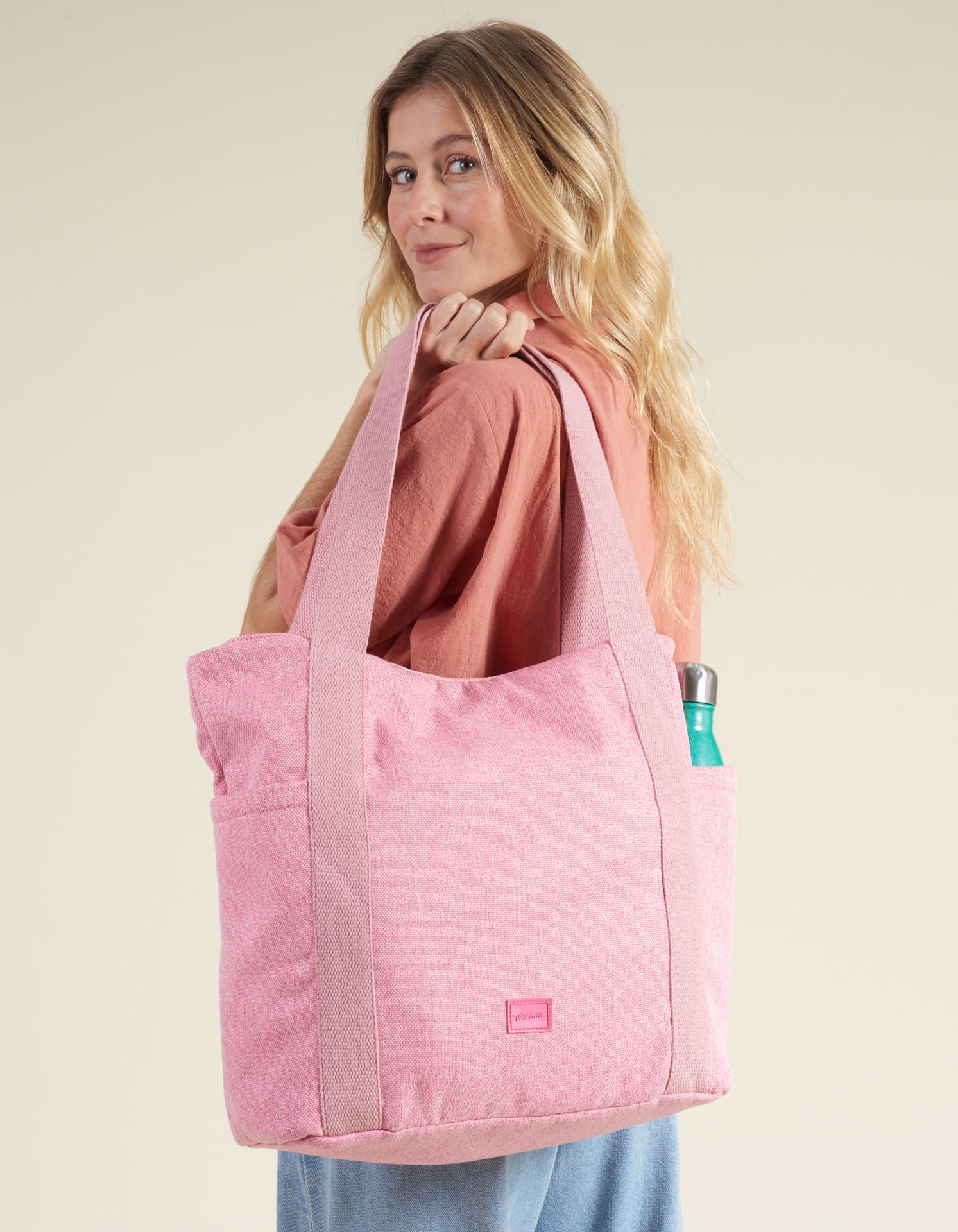 Bolsa tecido grande com bolsos laterais - Chiclete