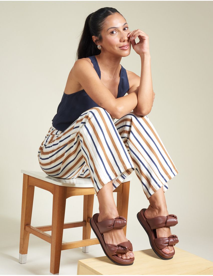 001000902350011_1-PT-0628