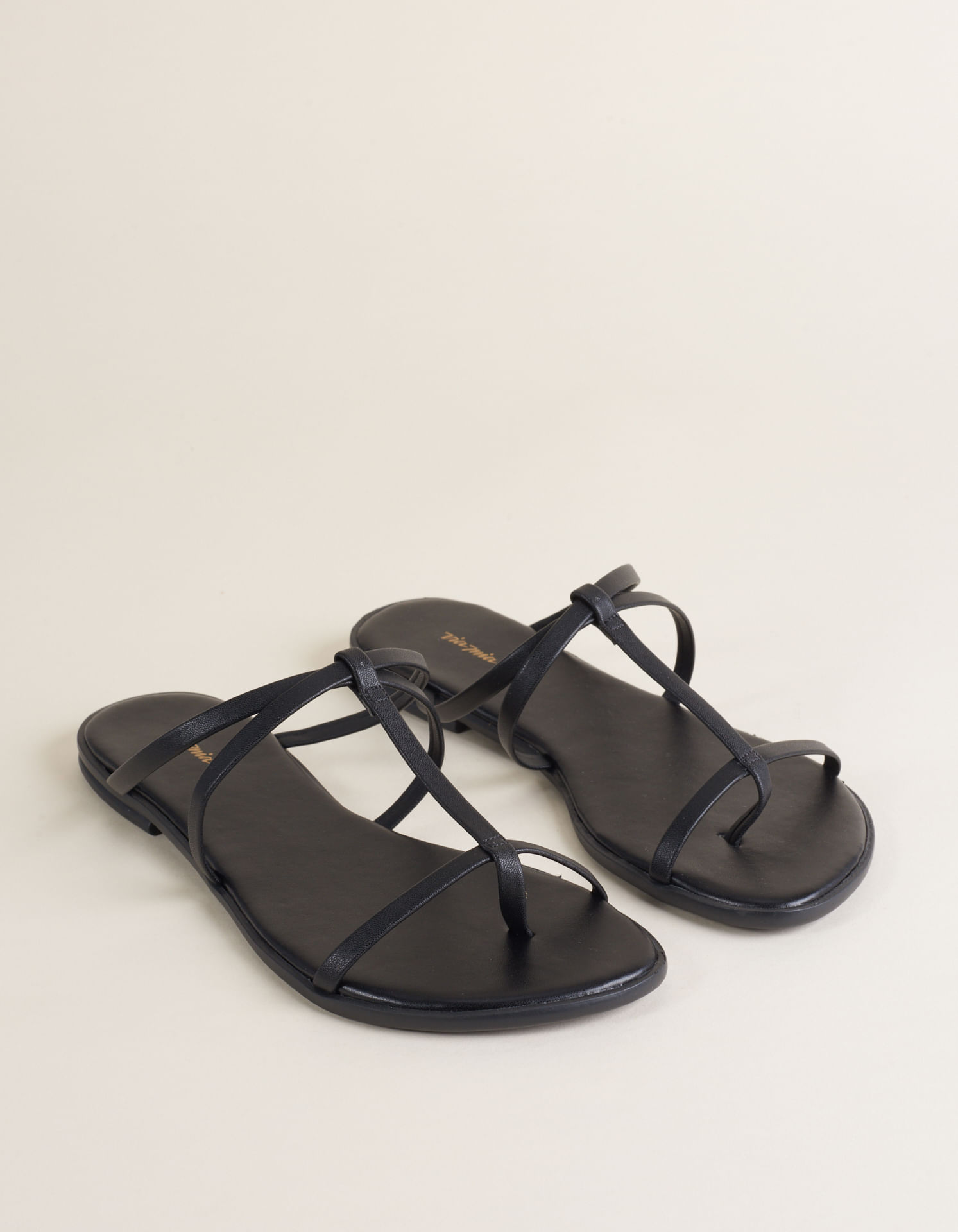 Rasteira Soft Tiras Finas Cruzadas - Preto