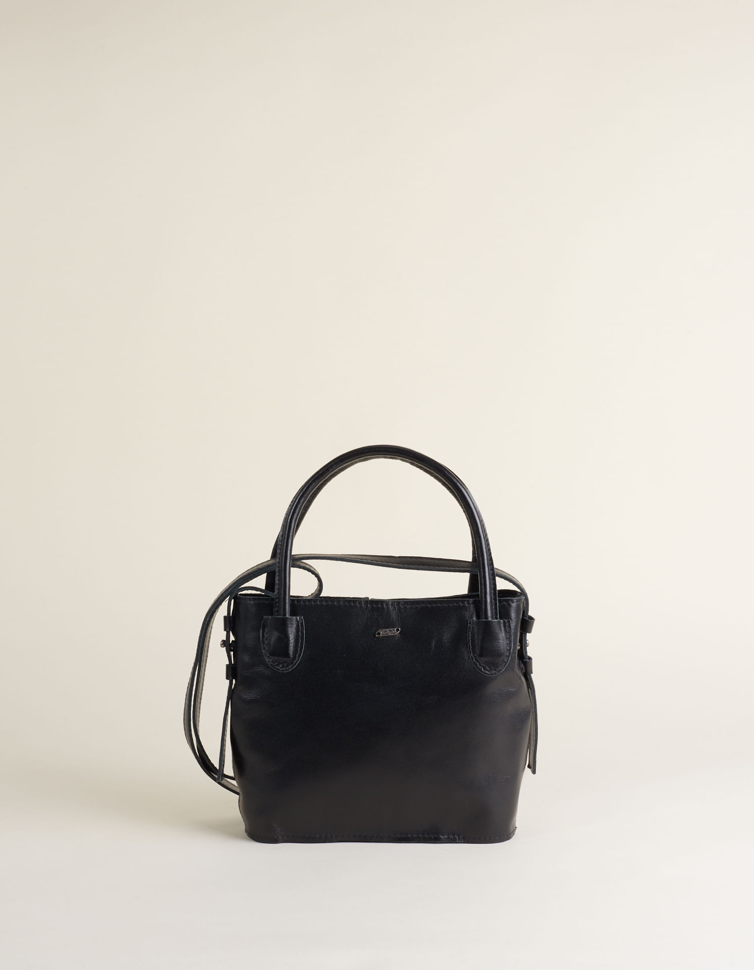 Bolsa Pequena Couro Com Alça Tiracolo - Preto