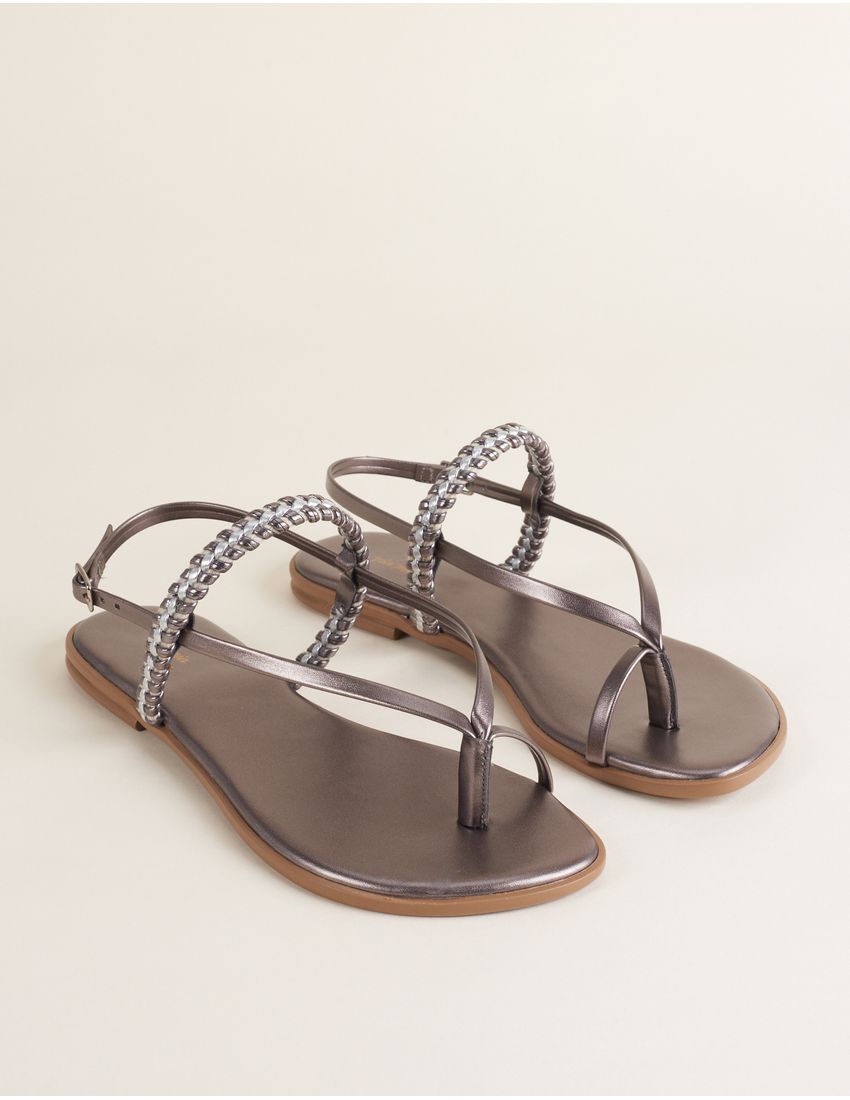 001001104750043_2-RT-1334