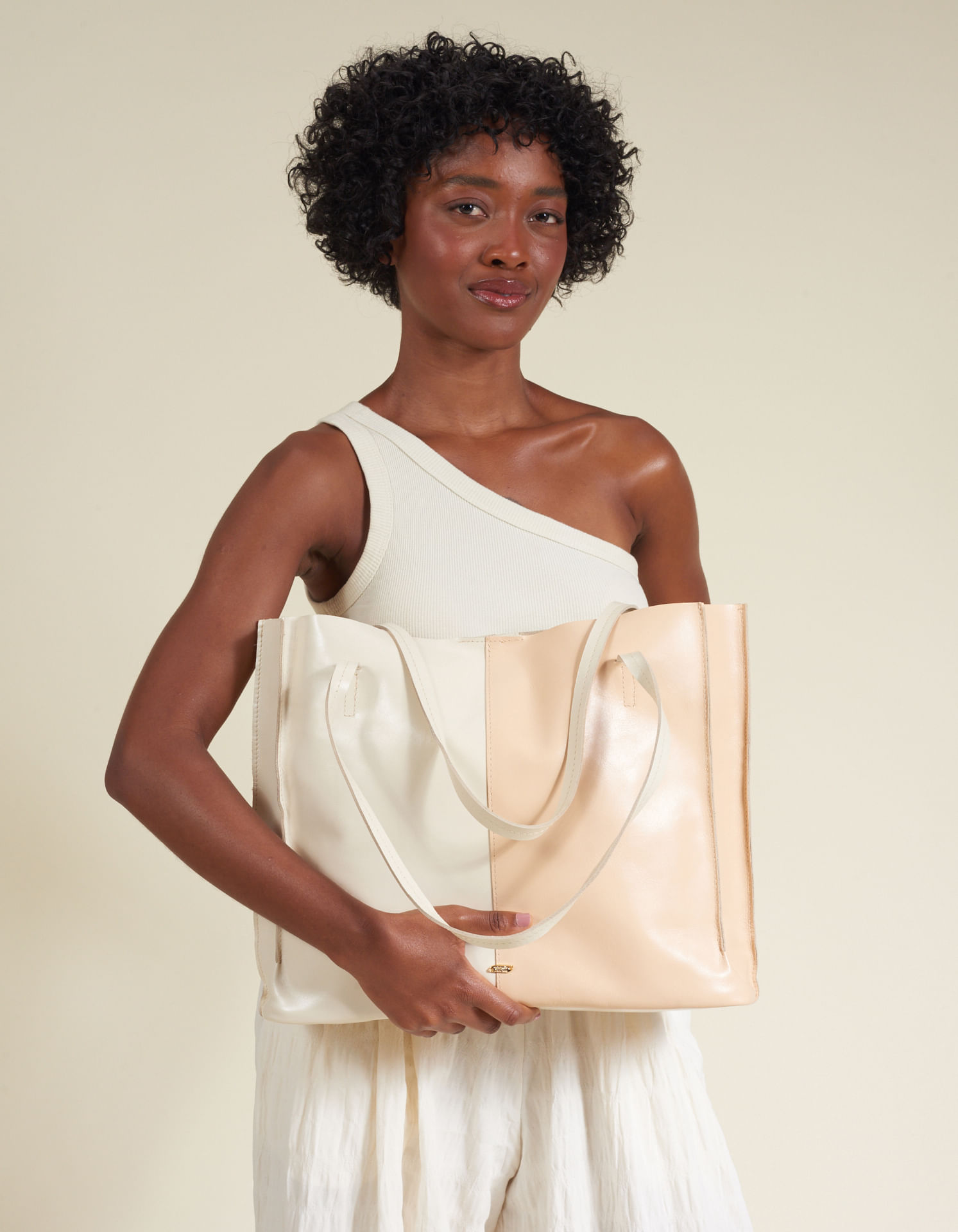 Bolsa Grande Couro Encerado - Off White