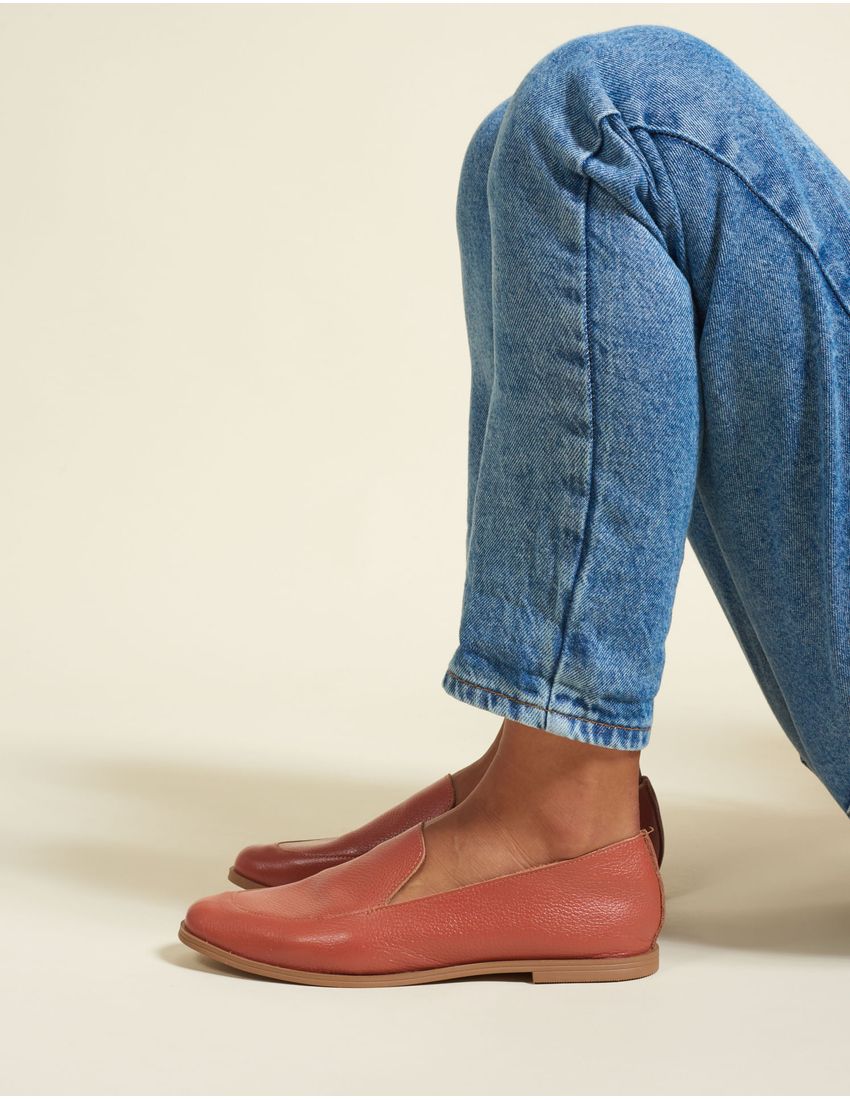 001000401430006_1-MC-0483