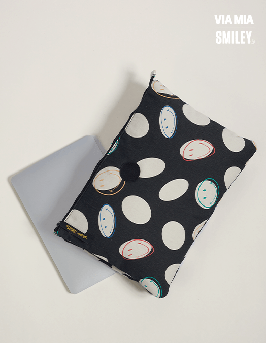 Collab Smiley + Porta Notebook Em Lona Estampada - Unica