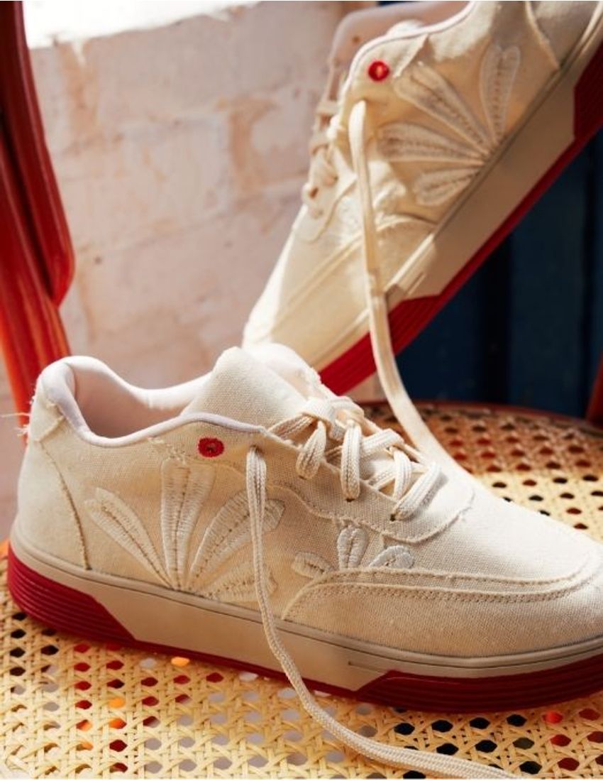 Collab-Leticia-Spiller-Tenis-Riso-Lona-Bordada--cor-Off-White