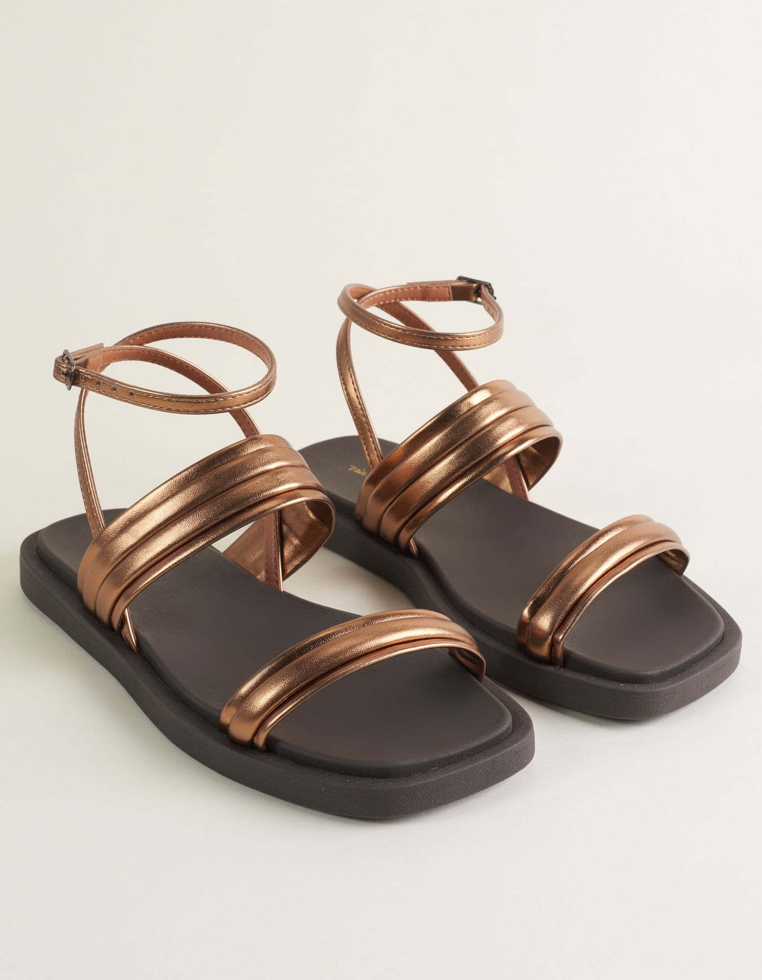 Rasteira Tiras Metalizada - Bronze