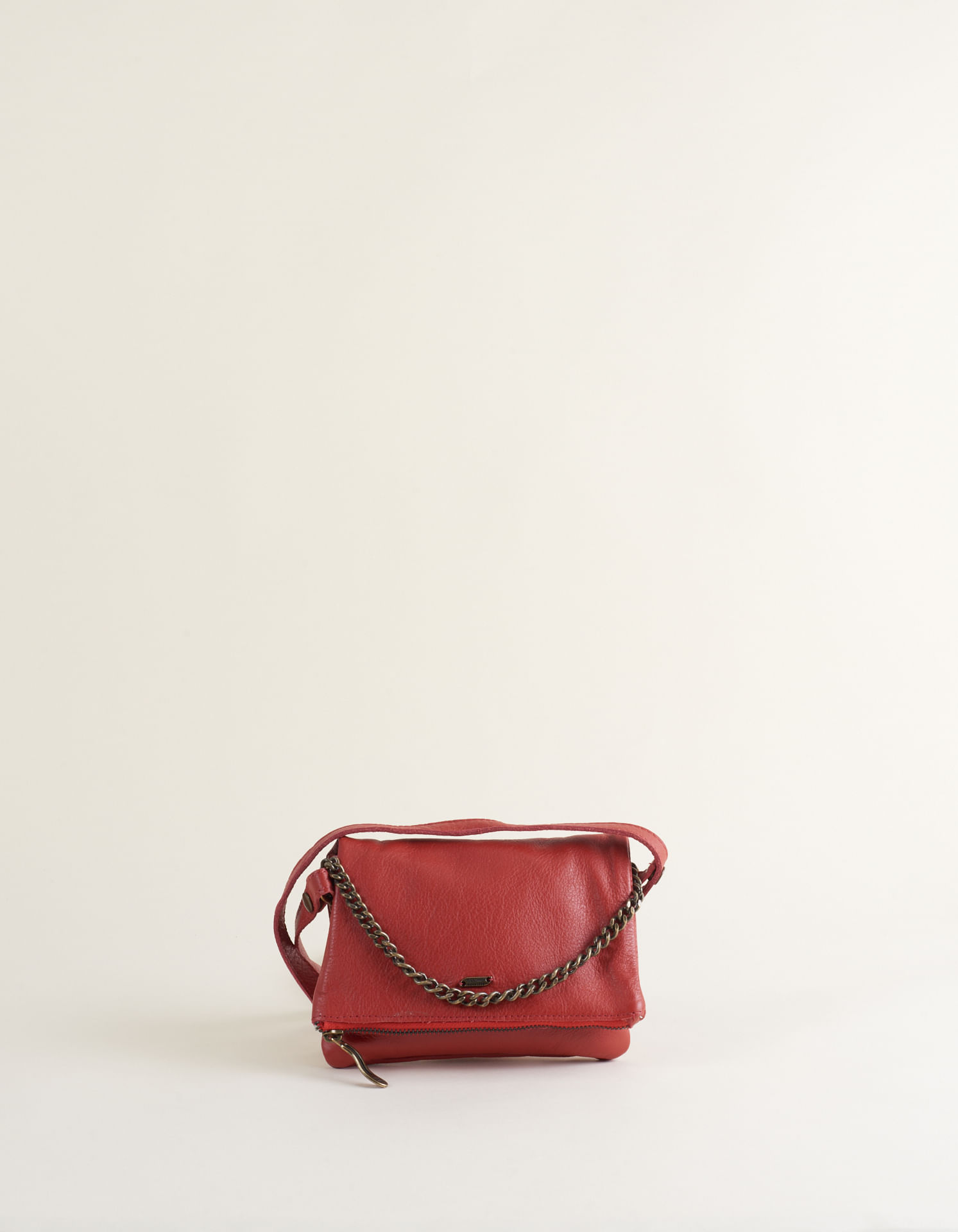 Bolsa Pequena Em Couro Com Alça De Corrente - Rum