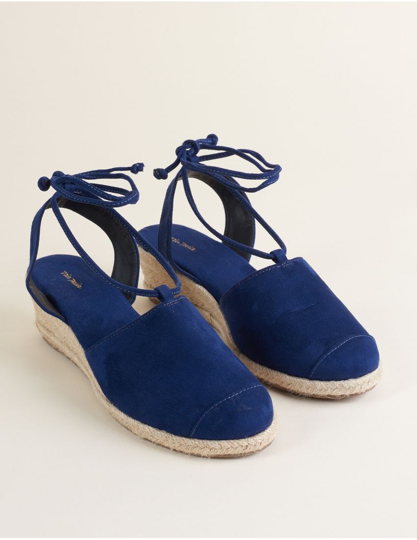 001000902700069_2-PT-0661