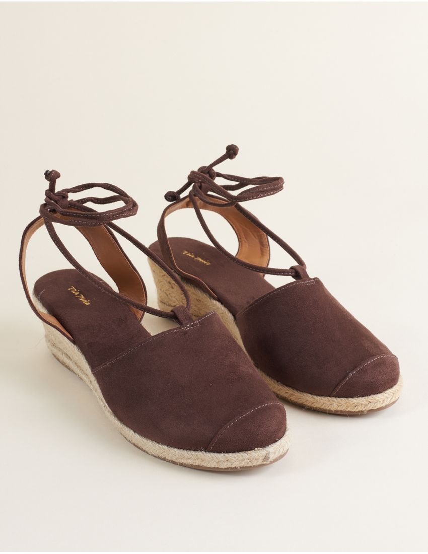 001000902700011_2-PT-0661