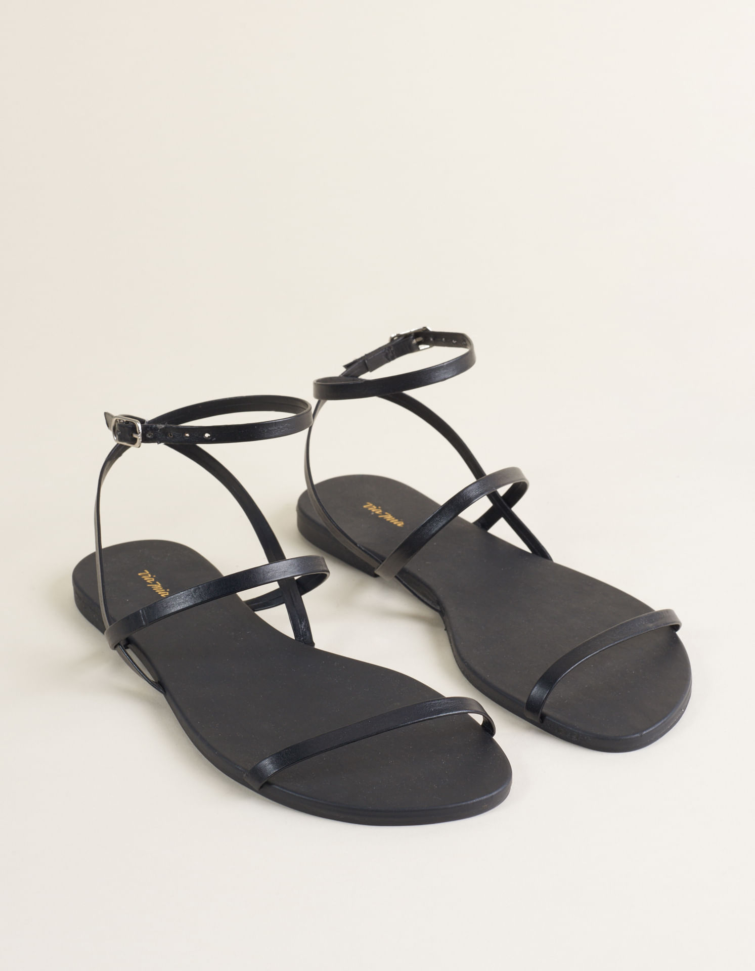 Rasteira Com Tiras Finas Em Soft - Preto