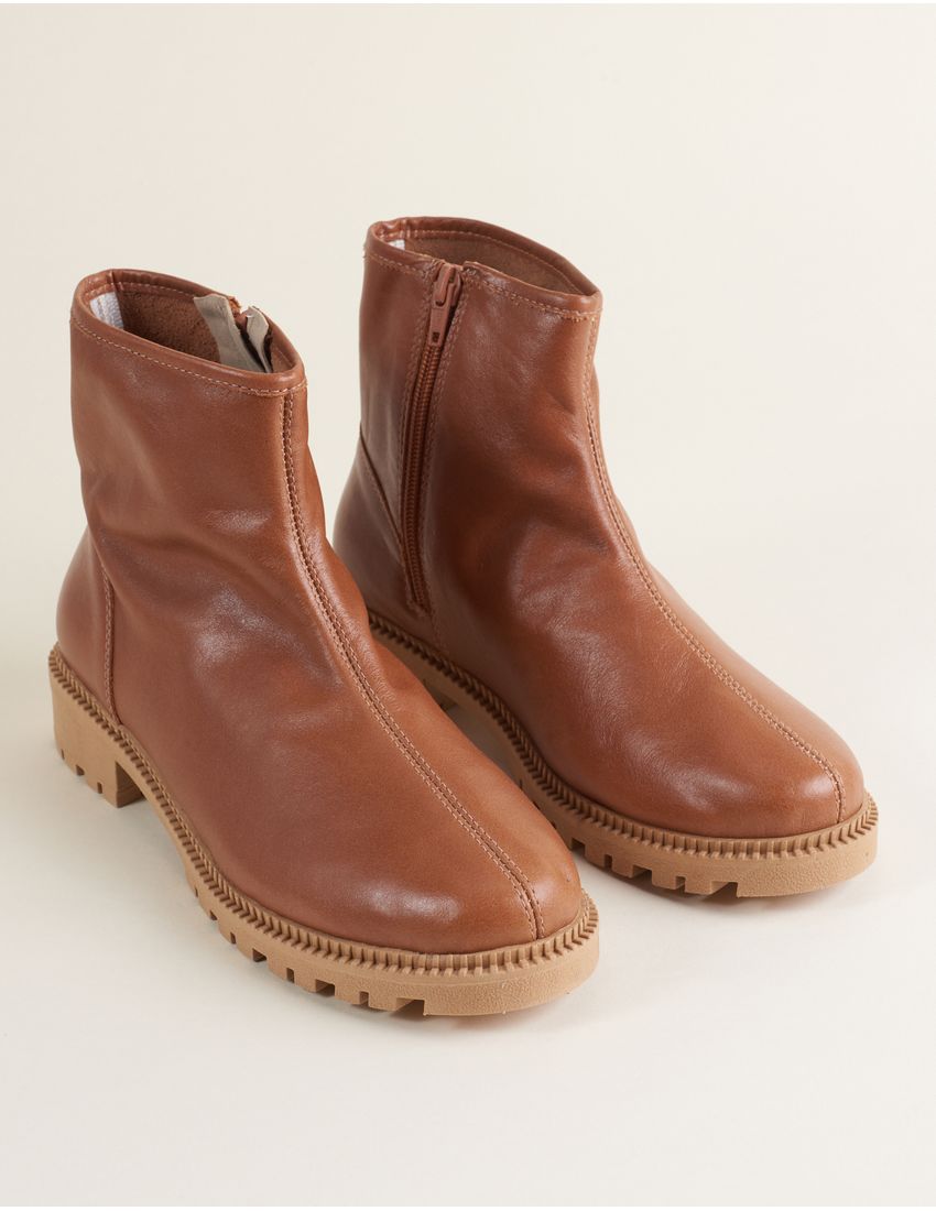 001000101240036_2-BT-0429