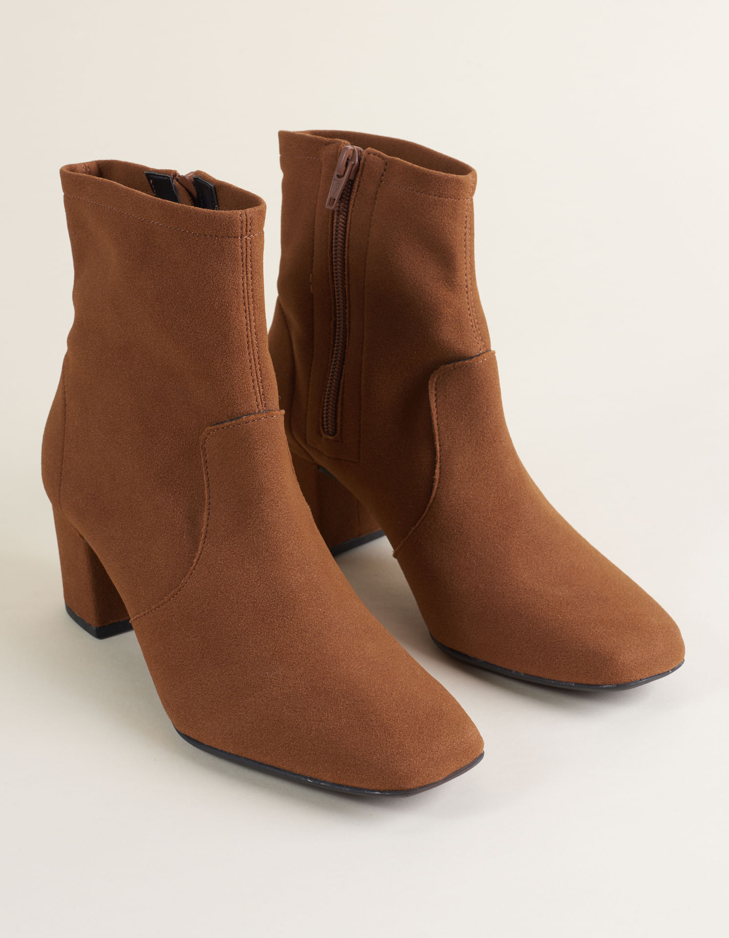 Bota Cano Curto Soft - Caramelo