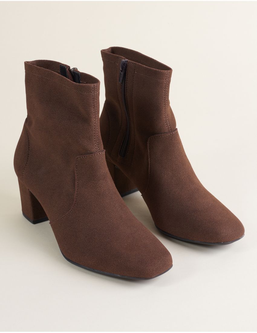 001000101270011_2-BT-0431