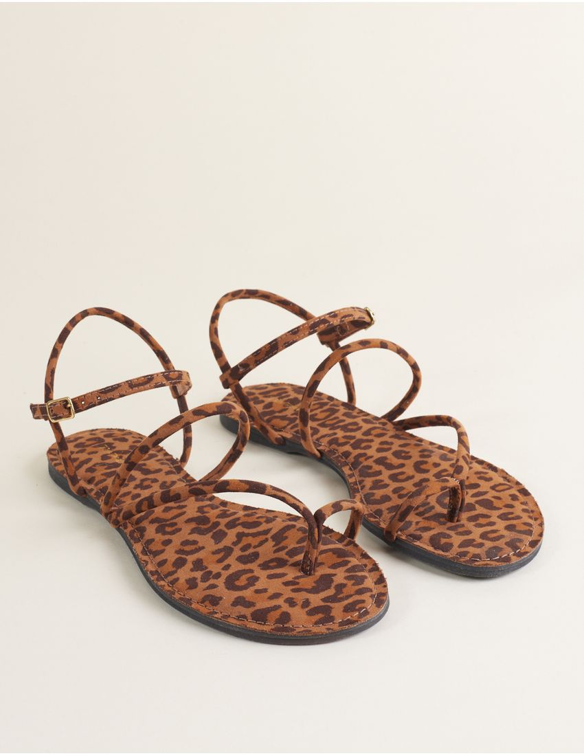 001001105330036_2-RT-1390