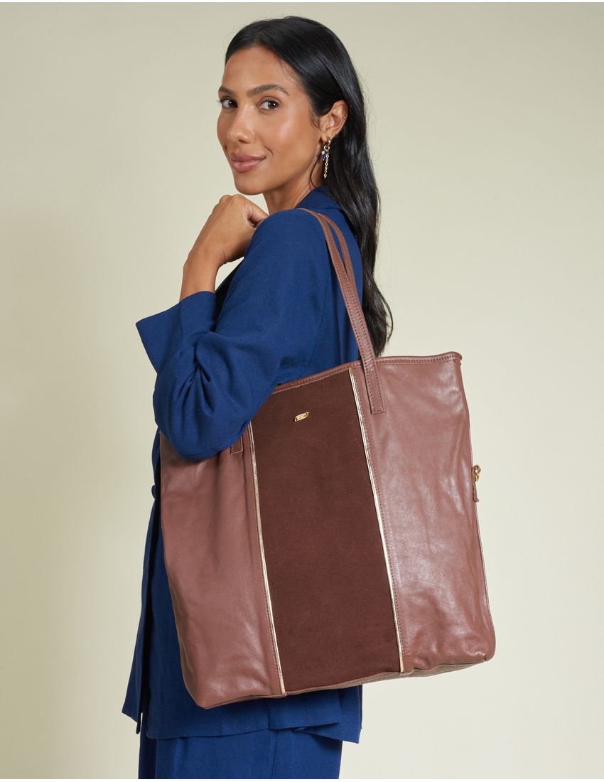 002002800990011_1-BG-0092