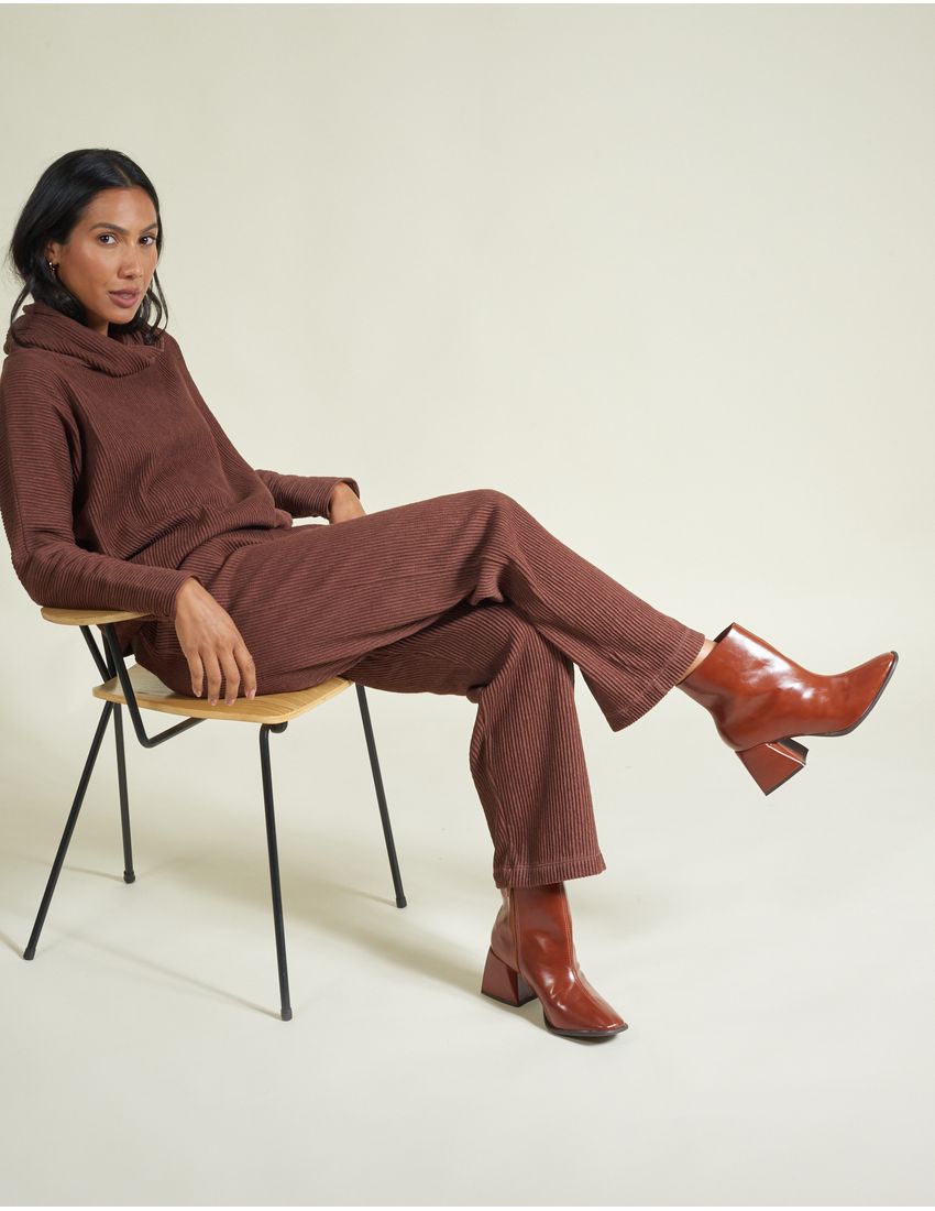 001000101190006_1-BT-0423