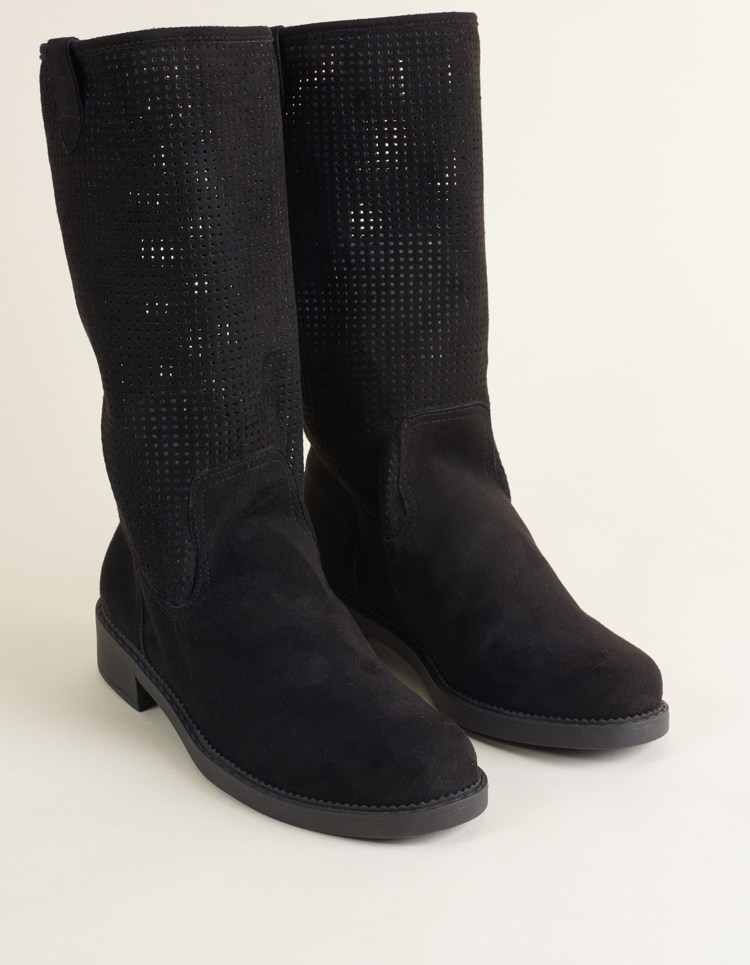 Bota Cano Médio Soft - Preto