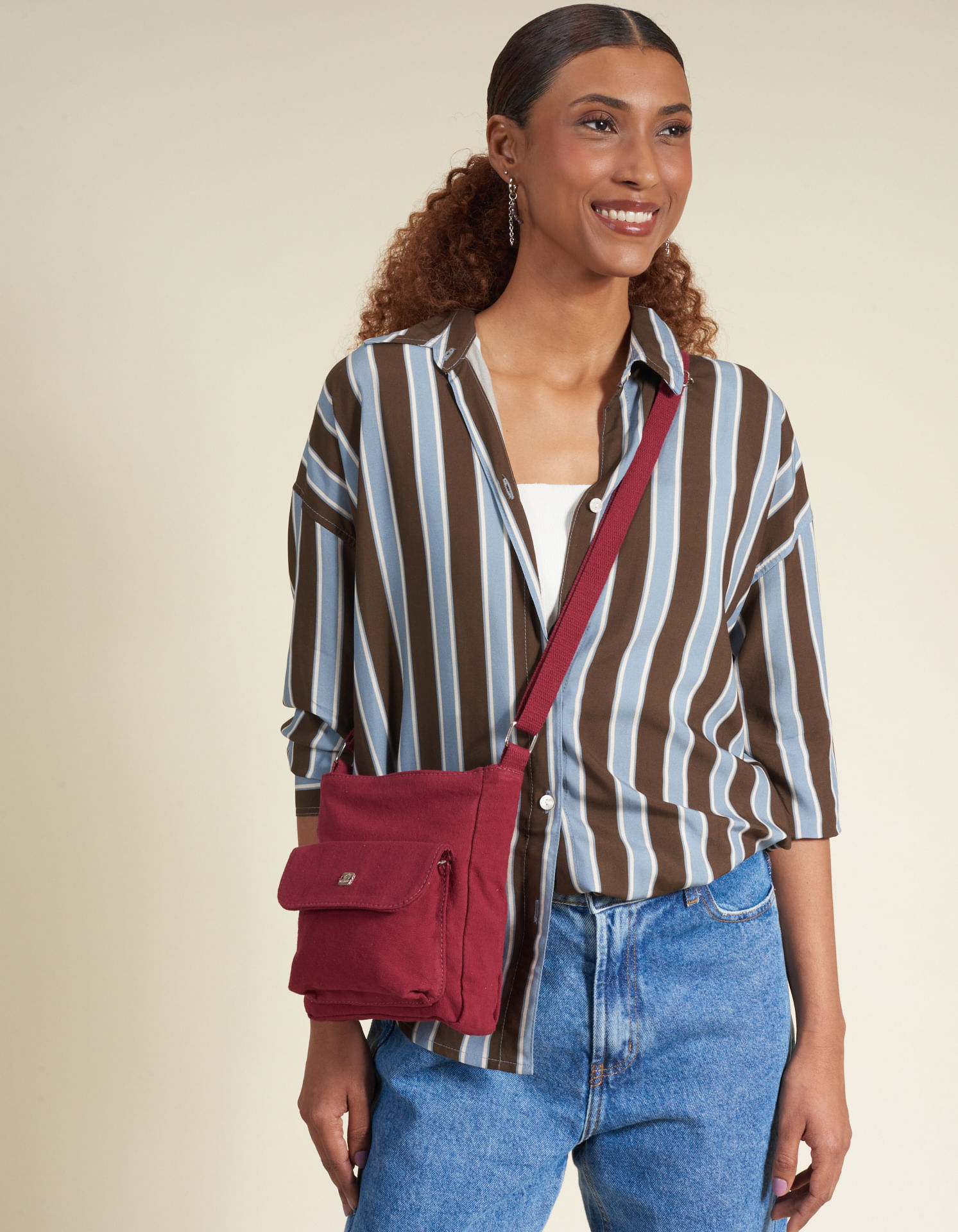Bolsa Em Lona Com Bolso Frontal E Zíper - Bordo